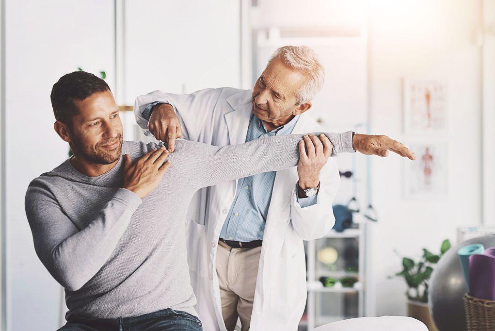 Can You Sprain Your Shoulder Shoulder Sprains And What To Do About Them